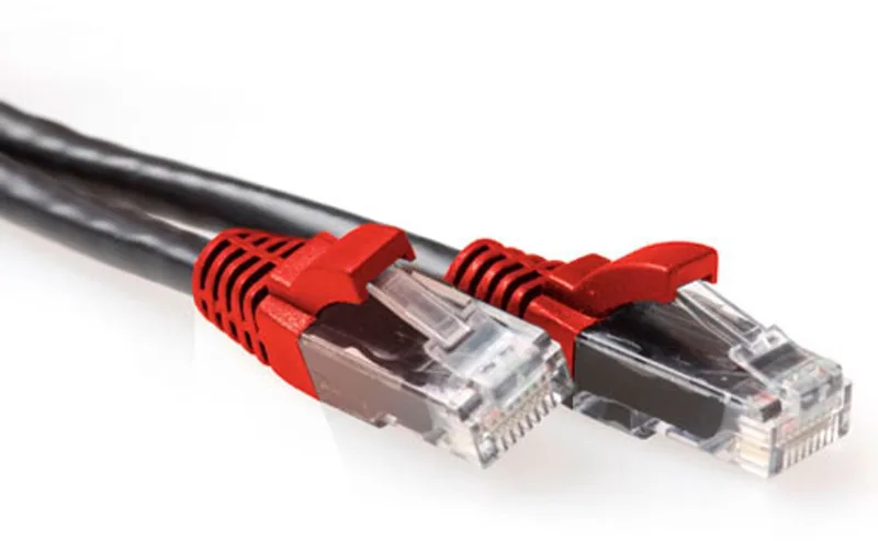 Zwarte 3 meter U/UTP CAT6A patchkabel cross met RJ45 connectoren IB6203 från ACT i Svart – produktbild