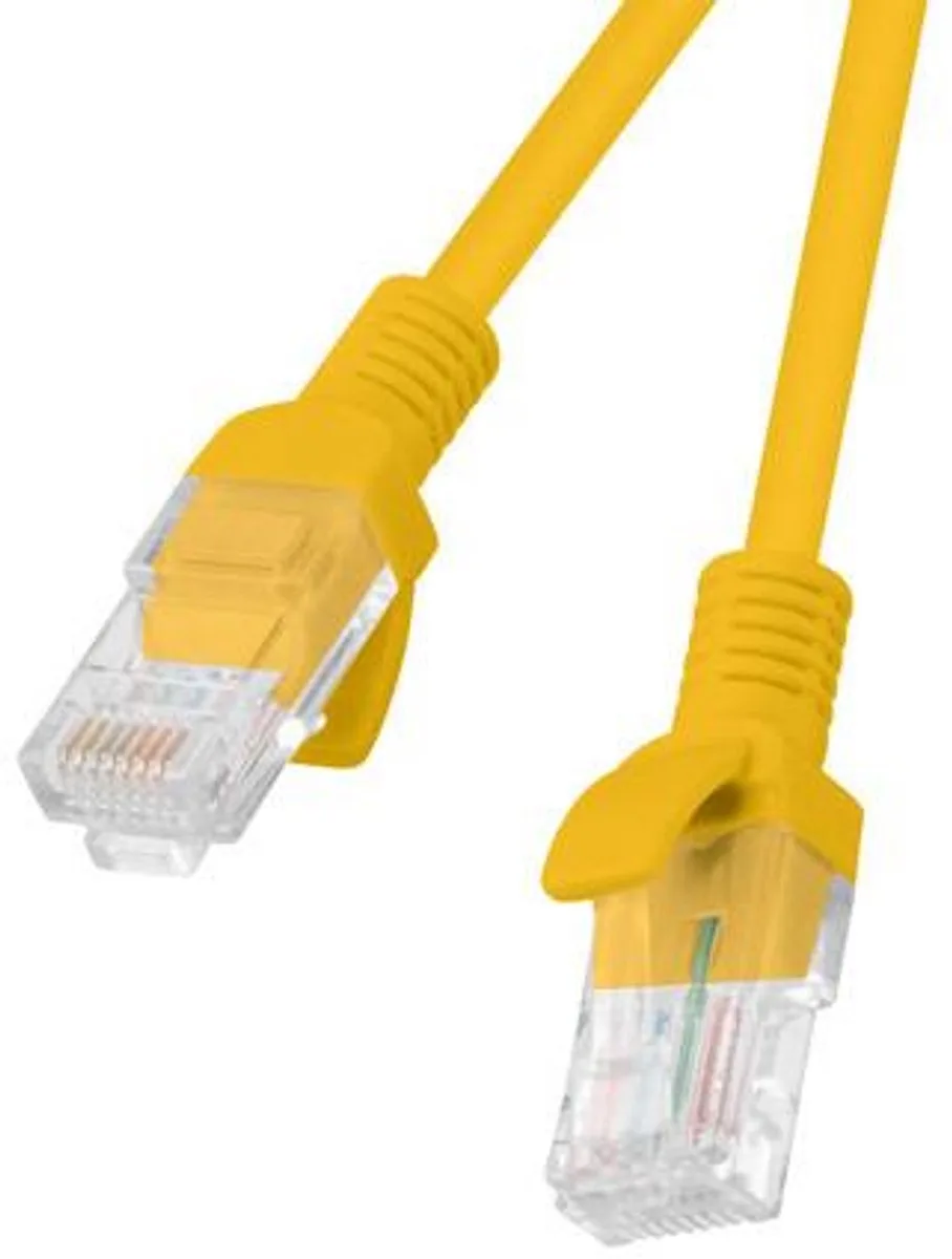 Patchcord Utp Cat.6 10M Voor Efficiënte Aansluiting Op Desktopcomputer van Lanberg in Pomarańczowy – productfoto